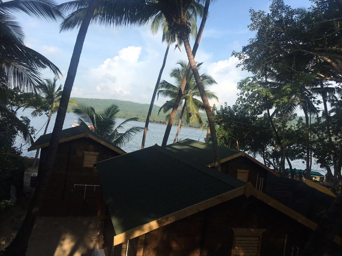 Breezywood Resort Malvan Luaran gambar